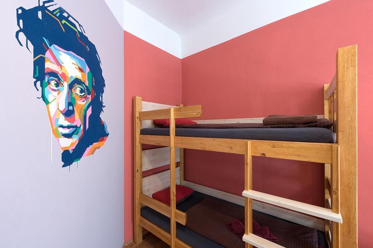 פראג Hostel Elf מראה חיצוני תמונה