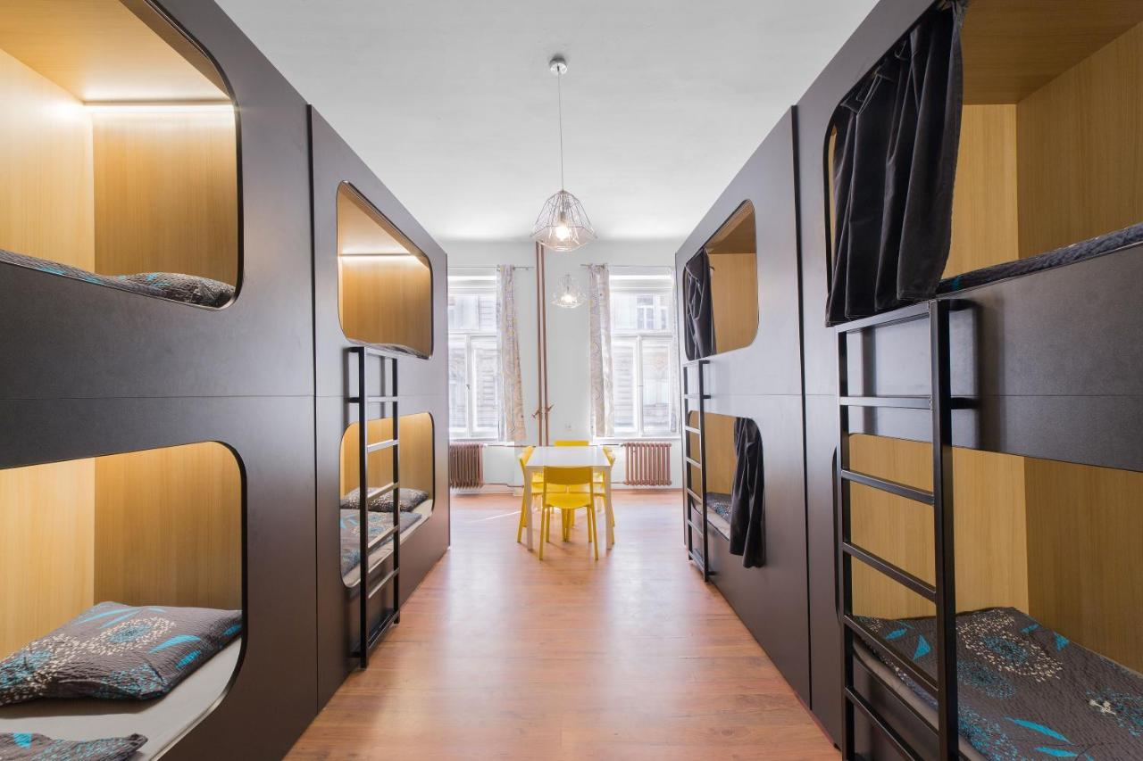 פראג Hostel Elf מראה חיצוני תמונה