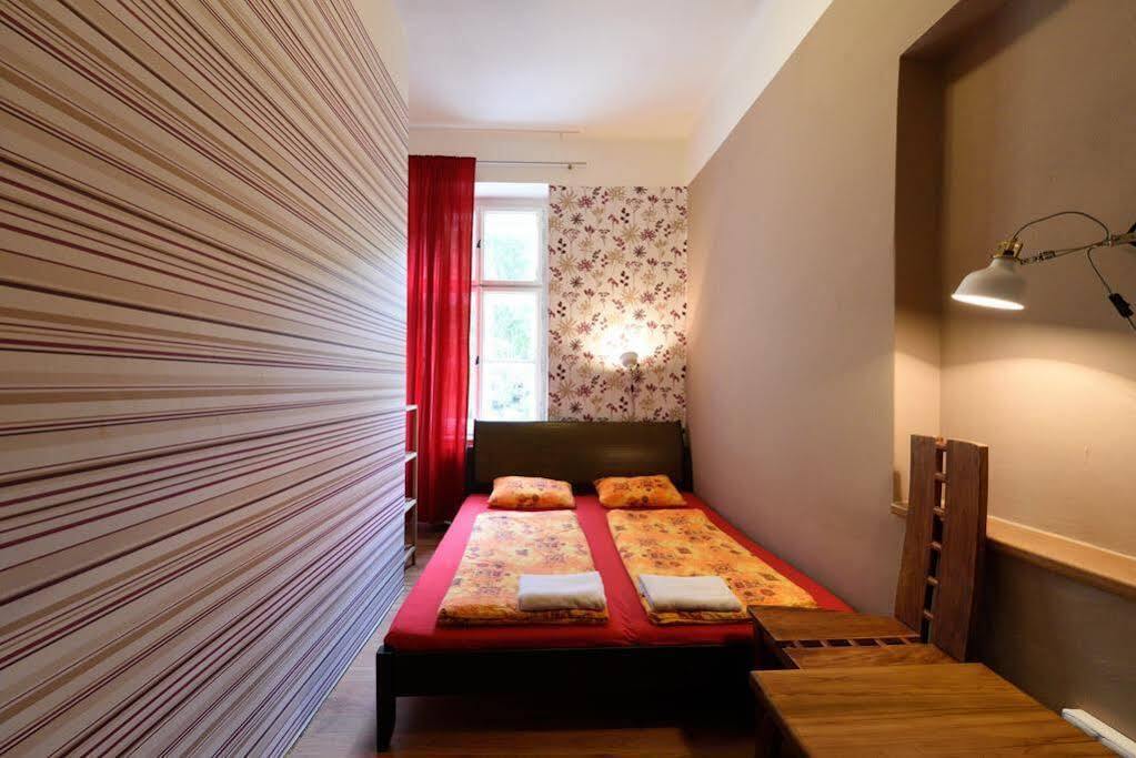פראג Hostel Elf מראה חיצוני תמונה